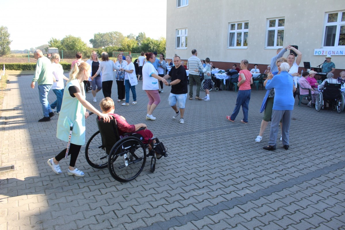 Zabawa taneczna