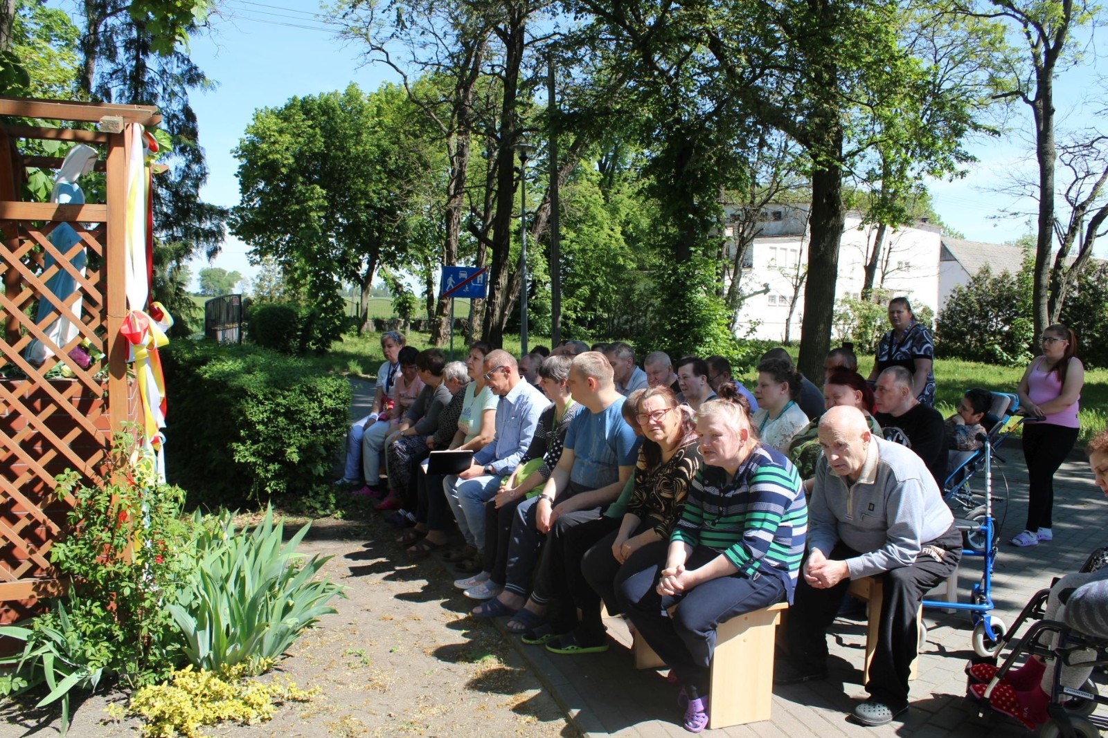 Nabożeństwo majowe w DPS