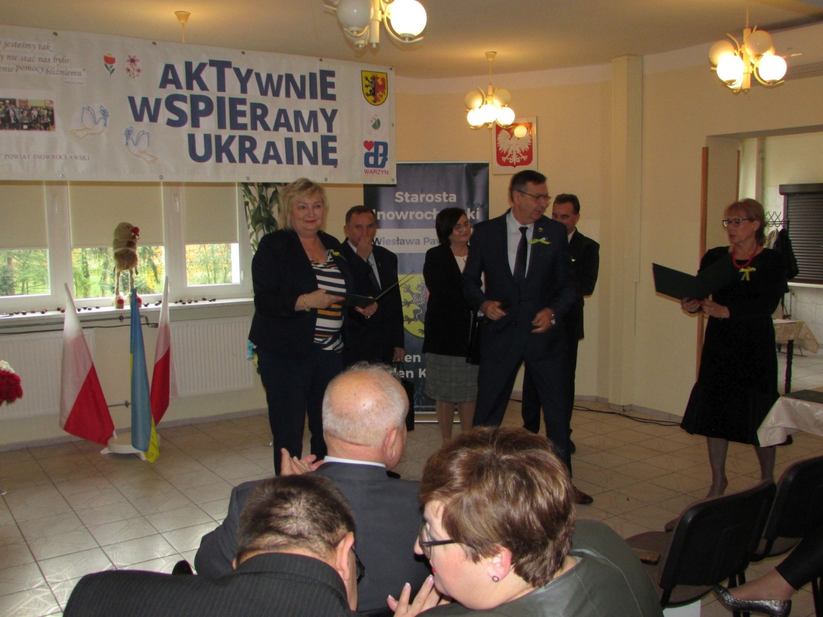 Wręczanie podziękowań