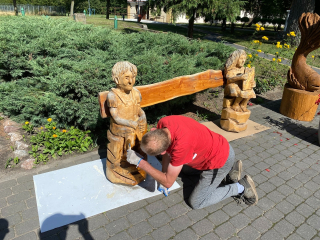 Malowanie ławki