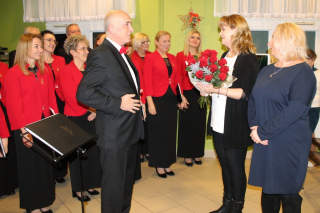 Wręczanie kwiatów